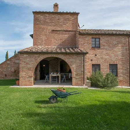 Villa Casale Dei 12, Emma Montepulciano
