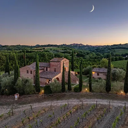 Villa Casale Dei 12, Emma *