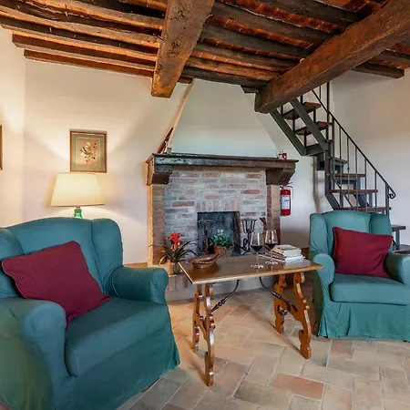 Casale Dei 12, Emma Villa